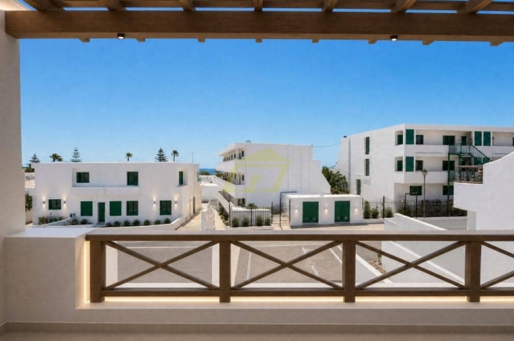 3 soverom Villa til salgs i Puerto del Carmen med garasje - € 385 000 (Ref: 10034849)