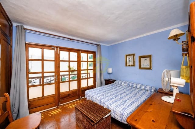 3 soverom Villa til salgs i Puerto del Carmen, Tías med garasje - € 385 000 (Ref: 10034849)