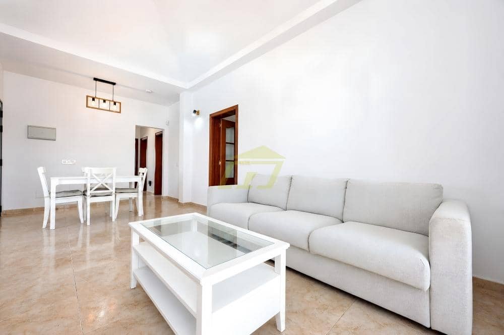 4 chambre Villa/Maison à vendre à Playa Blanca avec piscine - 465 000 € (Ref: 10034850)