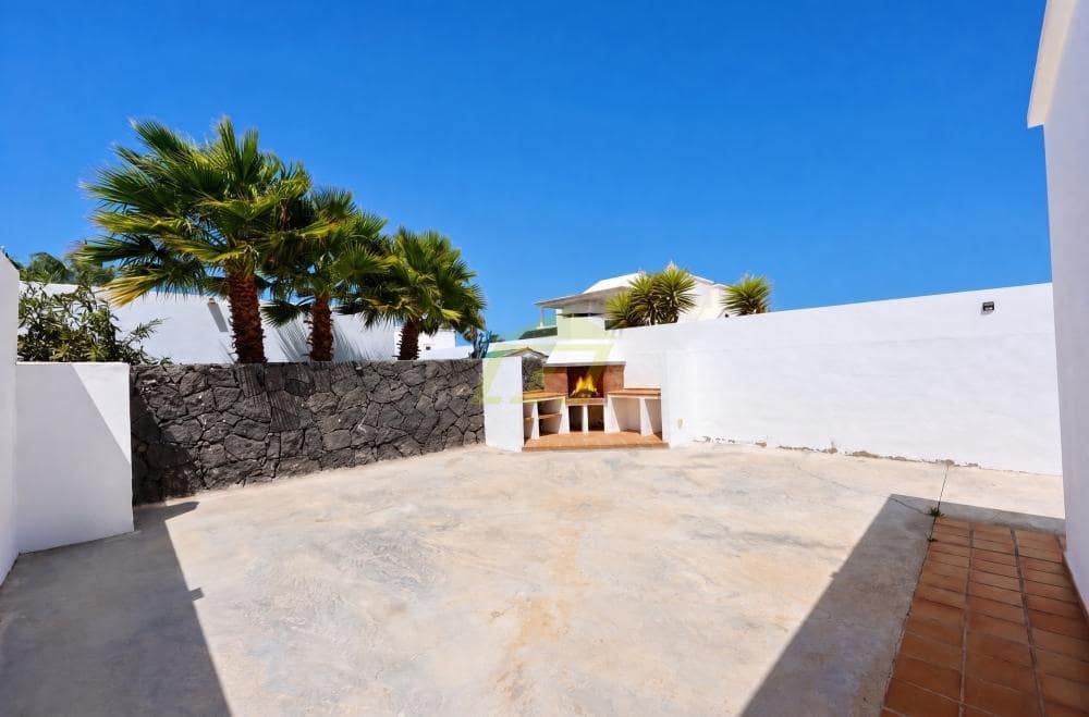 4 chambre Villa/Maison à vendre à Playa Blanca avec piscine - 465 000 € (Ref: 10034850)