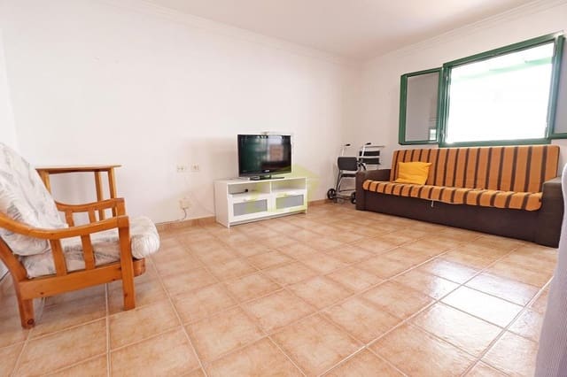 2 soverom Leilighet til salgs i Puerto del Carmen, Tías med svømmebasseng - € 265 000 (Ref: 10036315)