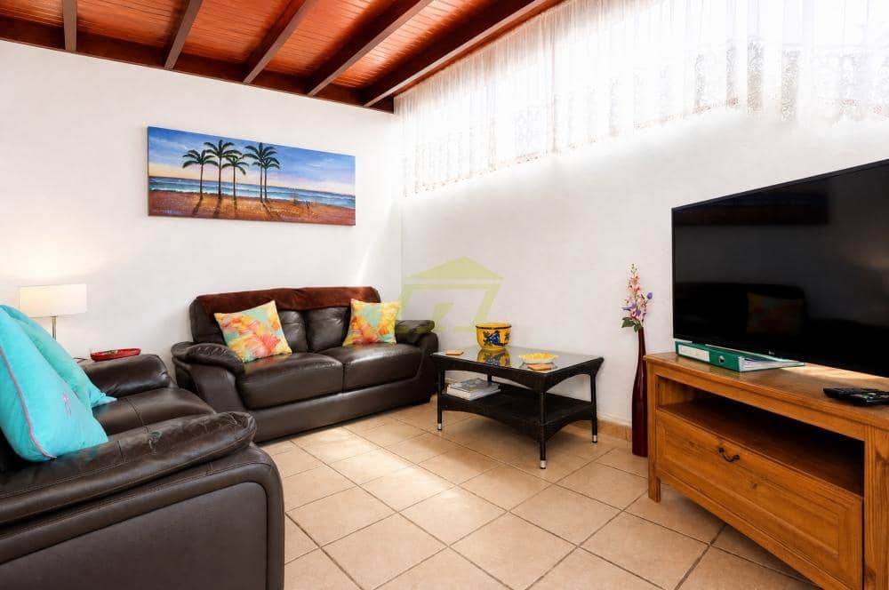 2 quarto Moradia para venda em Playa Blanca com piscina garagem - 425 000 € (Ref: 10040301)