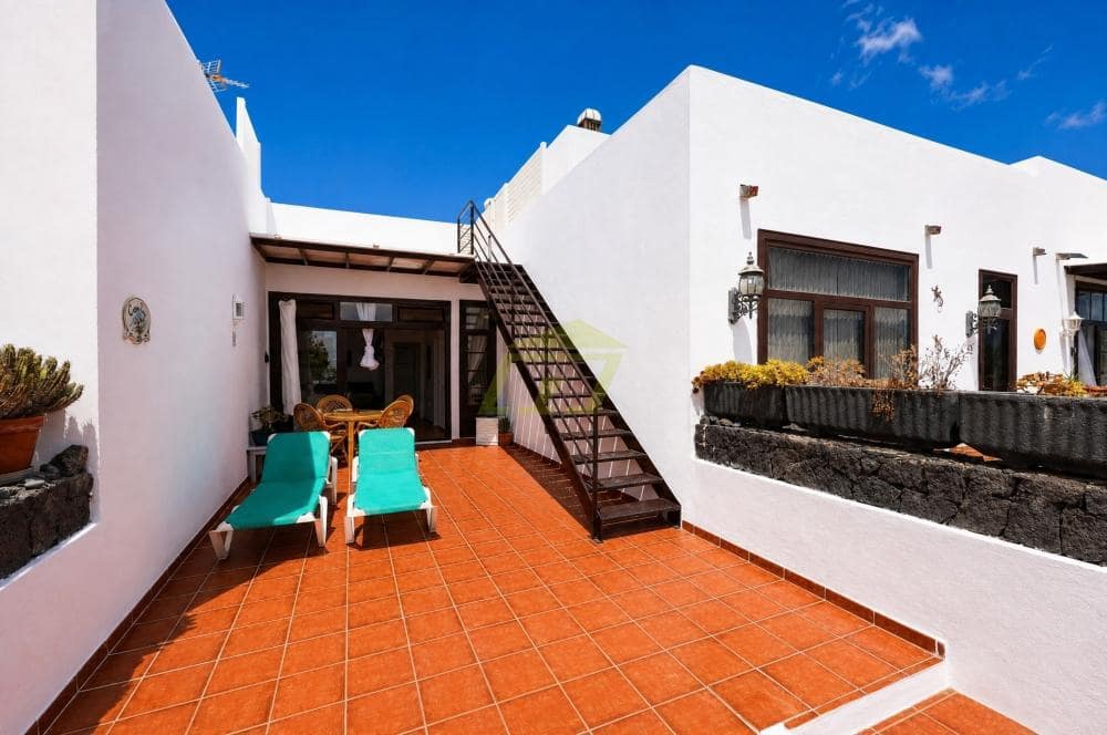 2 chambre Bungalow à vendre à Puerto Calero avec piscine - 325 000 € (Ref: 10044390)