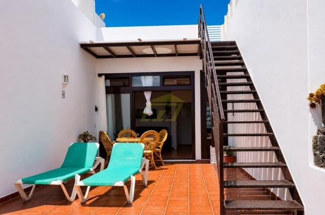 2 sovrum Bungalow till salu i Puerto Calero, Yaiza med pool - 325 000 € (Ref: 10044390)