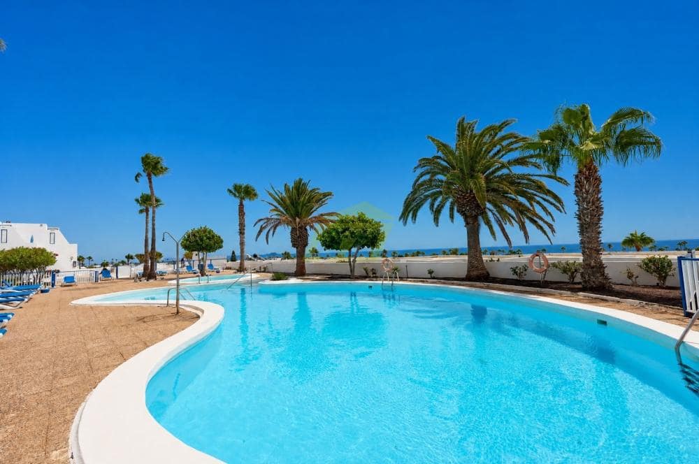 1 soveværelse Lejlighed til salg i Puerto del Carmen med swimmingpool - € 230.000 (Ref: 10054603)