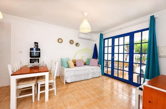 1 soveværelse Lejlighed til salg i Puerto del Carmen, Tías med swimmingpool - € 230.000 (Ref: 10054603)