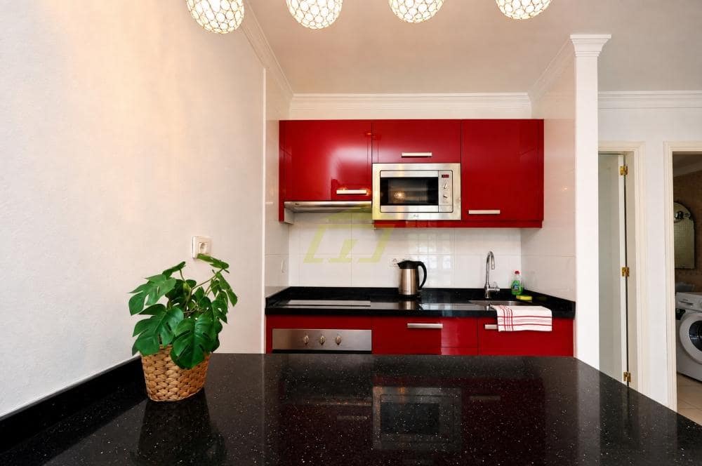 1 bedroom Apartment for sale in Puerto del Carmen with pool - € 235,000 (Ref: 10054604)