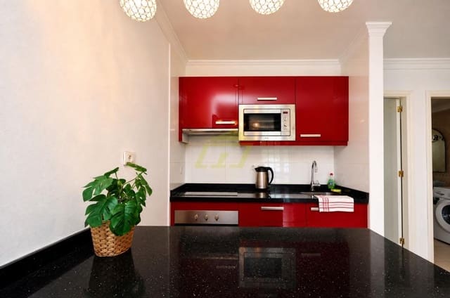 1 slaapkamer Appartement te koop in Puerto del Carmen, Tías met zwembad - € 235.000 (Ref: 10054604)
