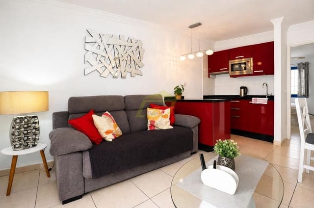 1 slaapkamer Appartement te koop in Puerto del Carmen, Tías met zwembad - € 235.000 (Ref: 10054604)
