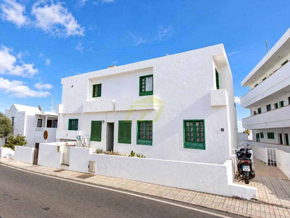 2 Zimmer Apartment zu verkaufen in Puerto del Carmen - 250.000 € (Ref: 10066978)