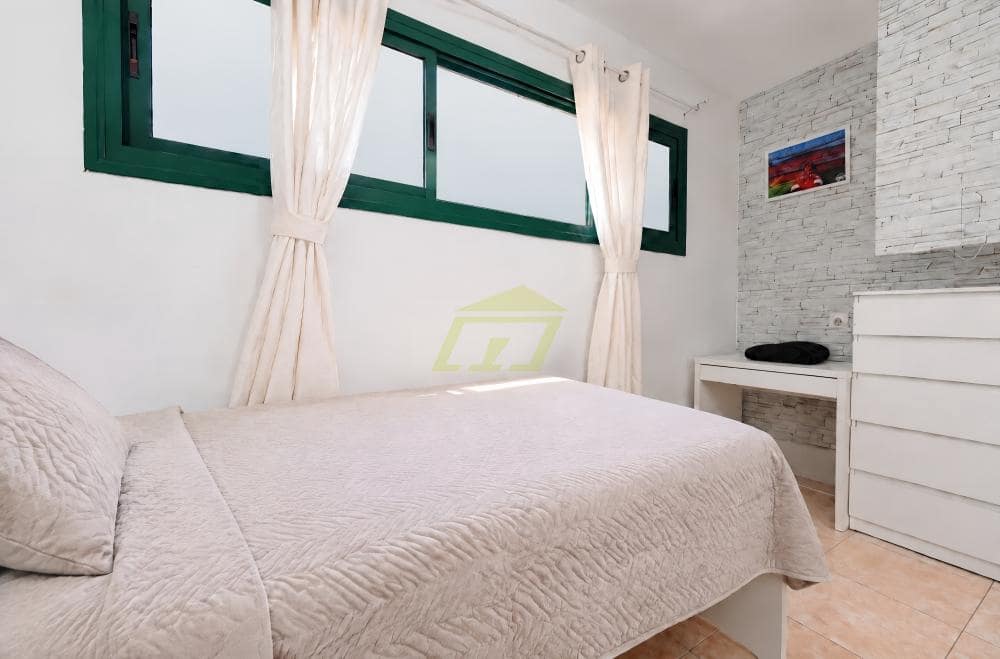 3 soverom Villa til salgs i Playa Blanca med garasje - € 305 000 (Ref: 10080349)