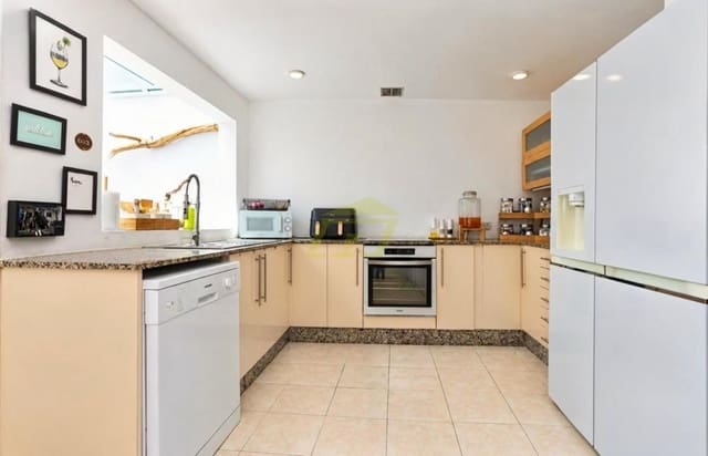 2 makuuhuone Huvila myytävänä paikassa Nazaret, Teguise mukana uima-altaan - 520 000 € (Ref: 10085441)