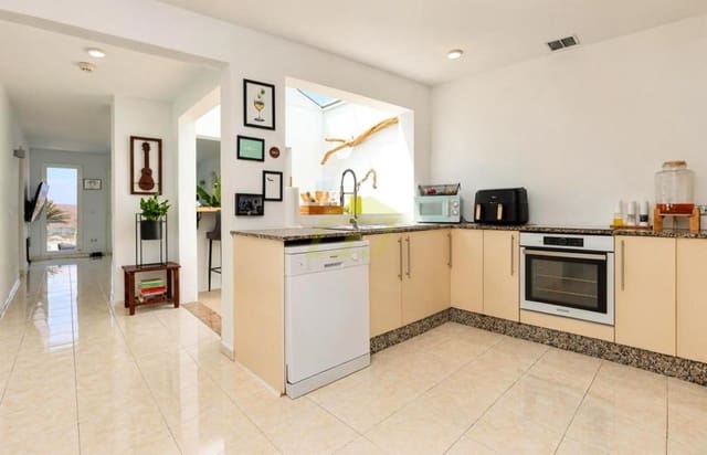 2 makuuhuone Huvila myytävänä paikassa Nazaret, Teguise mukana uima-altaan - 520 000 € (Ref: 10085441)