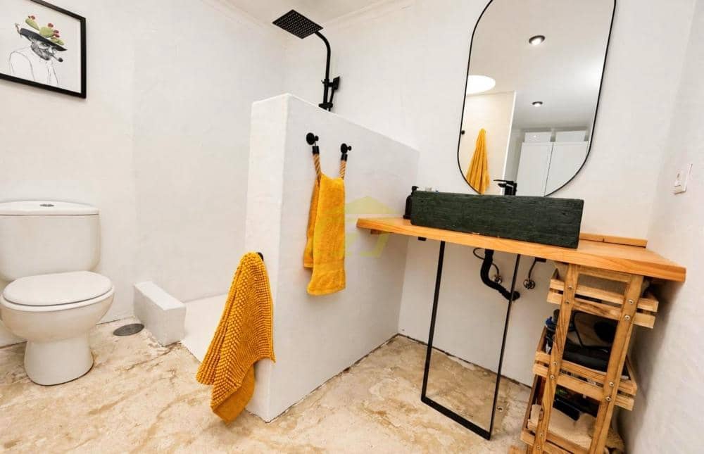 2 makuuhuone Huvila myytävänä paikassa Nazaret mukana uima-altaan - 520 000 € (Ref: 10085441)