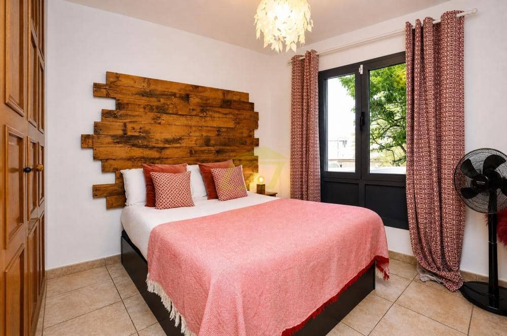 3 Zimmer Villa zu verkaufen in Playa Blanca mit Pool Garage - 475.000 € (Ref: 10088806)