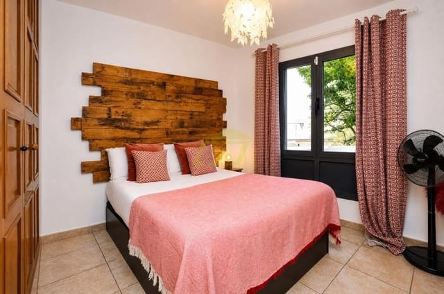 3 Zimmer Villa zu verkaufen in Playa Blanca, Yaiza mit Pool Garage - 475.000 € (Ref: 10088806)