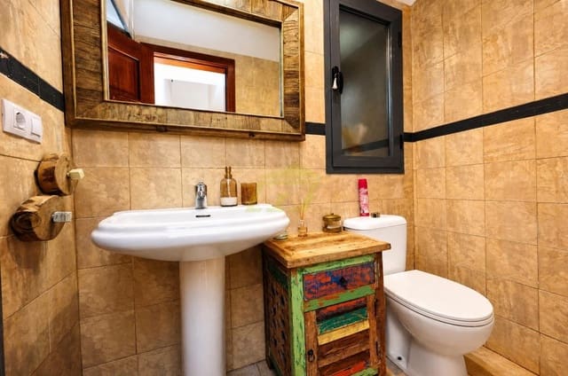3 Zimmer Villa zu verkaufen in Playa Blanca, Yaiza mit Pool Garage - 475.000 € (Ref: 10088806)