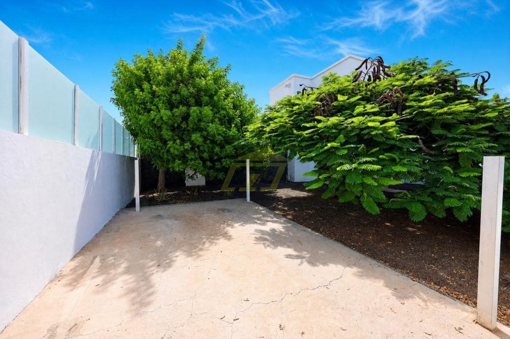3 Zimmer Villa zu verkaufen in Playa Blanca mit Pool Garage - 475.000 € (Ref: 10088806)