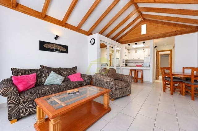 1 soveværelse Lejlighed til salg i Costa Teguise, Teguise med swimmingpool - € 185.000 (Ref: 10097490)
