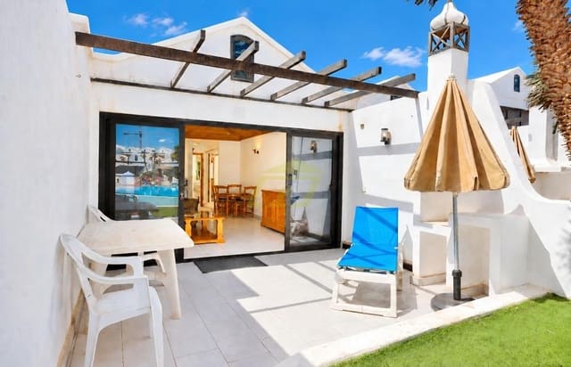 1 soveværelse Lejlighed til salg i Costa Teguise, Teguise med swimmingpool - € 185.000 (Ref: 10097490)