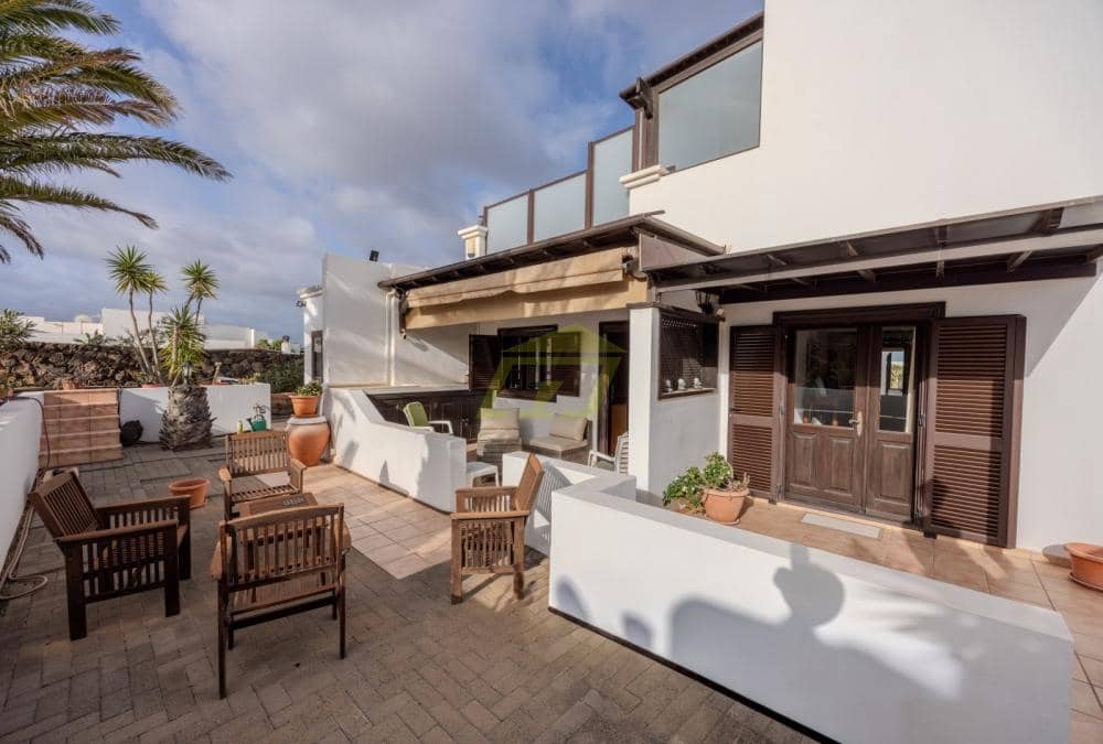 4 sovrum Villa till salu i Las Brenas med pool - 695 000 € (Ref: 10101801)