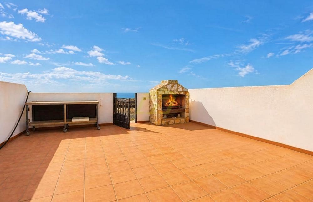 7 bedroom Villa for sale in Tias with pool garage - € 950,000 (Ref: 10115434)