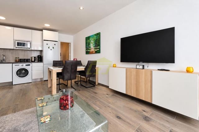 3 makuuhuone Huoneisto myytävänä paikassa Puerto del Carmen, Tías mukana uima-altaan - 340 000 € (Ref: 10127630)