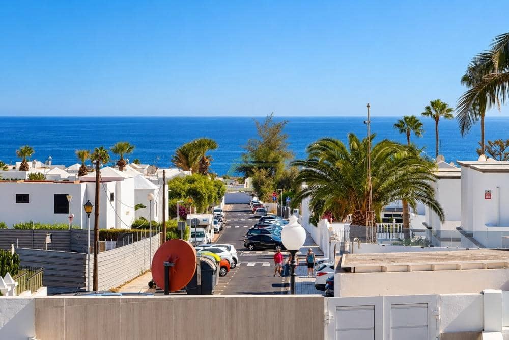 5 makuuhuone Huvila myytävänä paikassa Puerto del Carmen mukana uima-altaan - 879 000 € (Ref: 10139072)