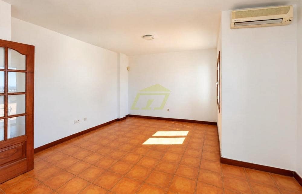 3 soveværelse Villa til salg i Arrecife - € 460.000 (Ref: 10141624)