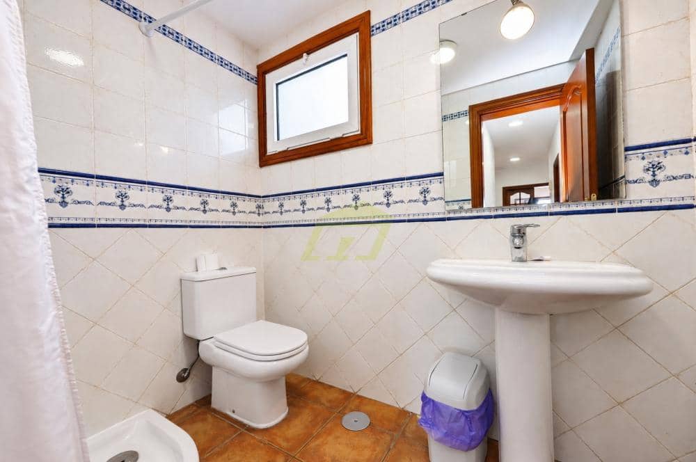 3 soveværelse Villa til salg i Arrecife - € 460.000 (Ref: 10141624)
