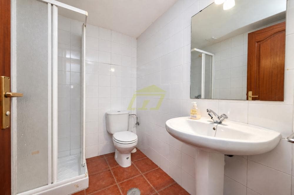 3 soveværelse Villa til salg i Arrecife - € 460.000 (Ref: 10141624)