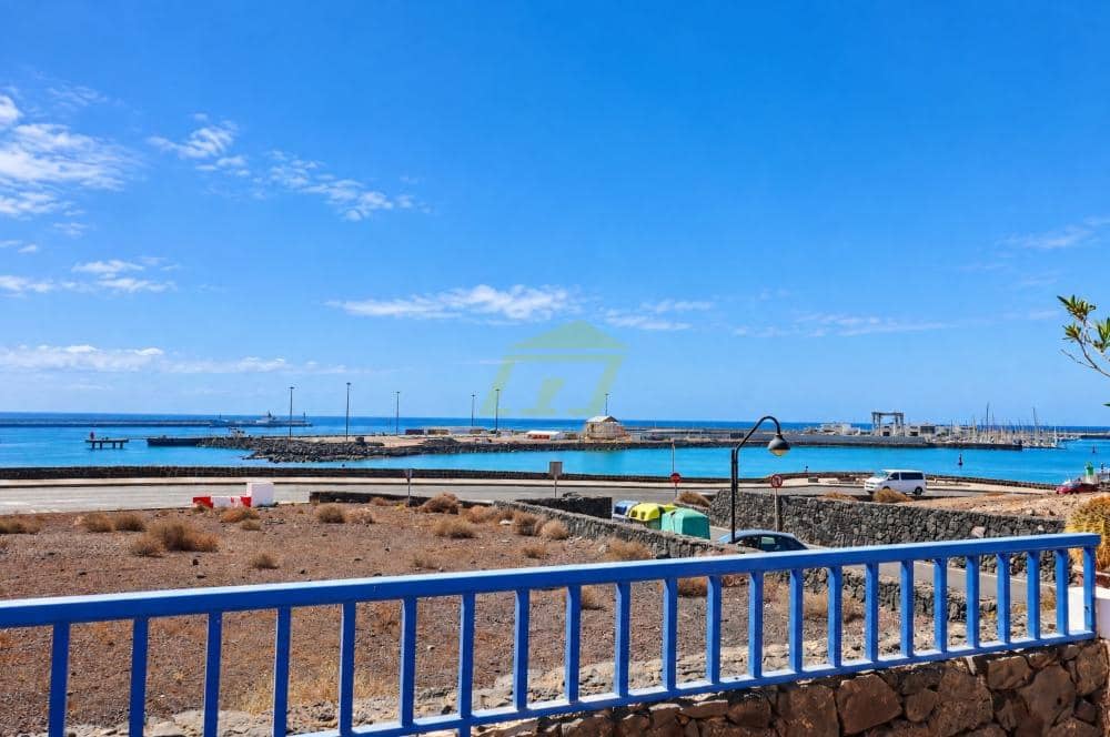 3 soveværelse Villa til salg i Arrecife - € 460.000 (Ref: 10141624)
