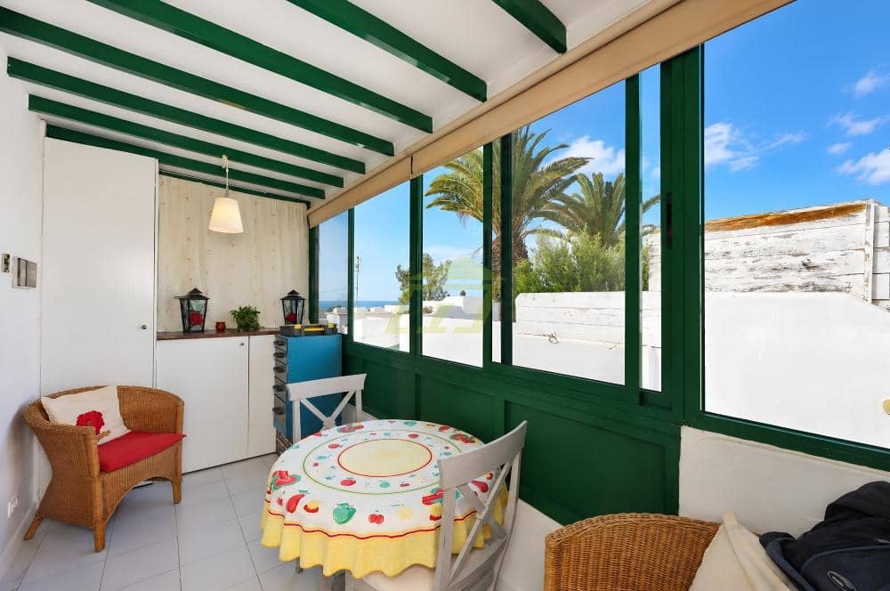 1 soveværelse Lejlighed til salg i Puerto del Carmen med swimmingpool - € 189.000 (Ref: 10141625)
