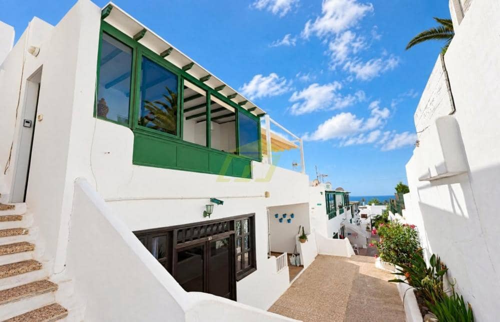 1 soveværelse Lejlighed til salg i Puerto del Carmen med swimmingpool - € 189.000 (Ref: 10141625)