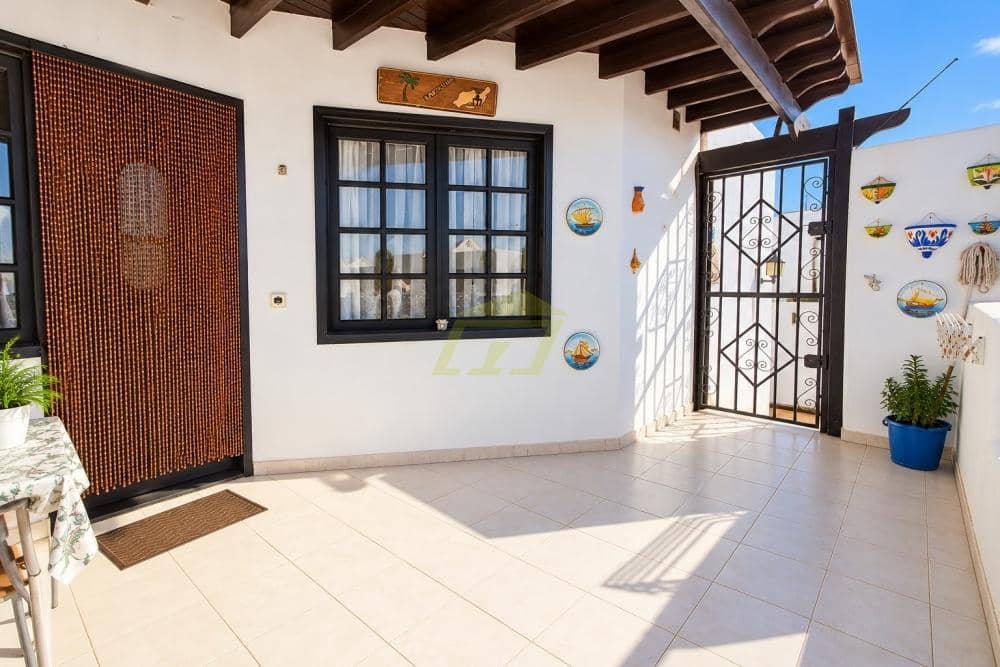 2 quarto Apartamento para venda em Puerto del Carmen com piscina - 269 000 € (Ref: 10148271)