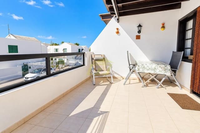 2 quarto Apartamento para venda em Puerto del Carmen, Tías com piscina - 269 000 € (Ref: 10148271)
