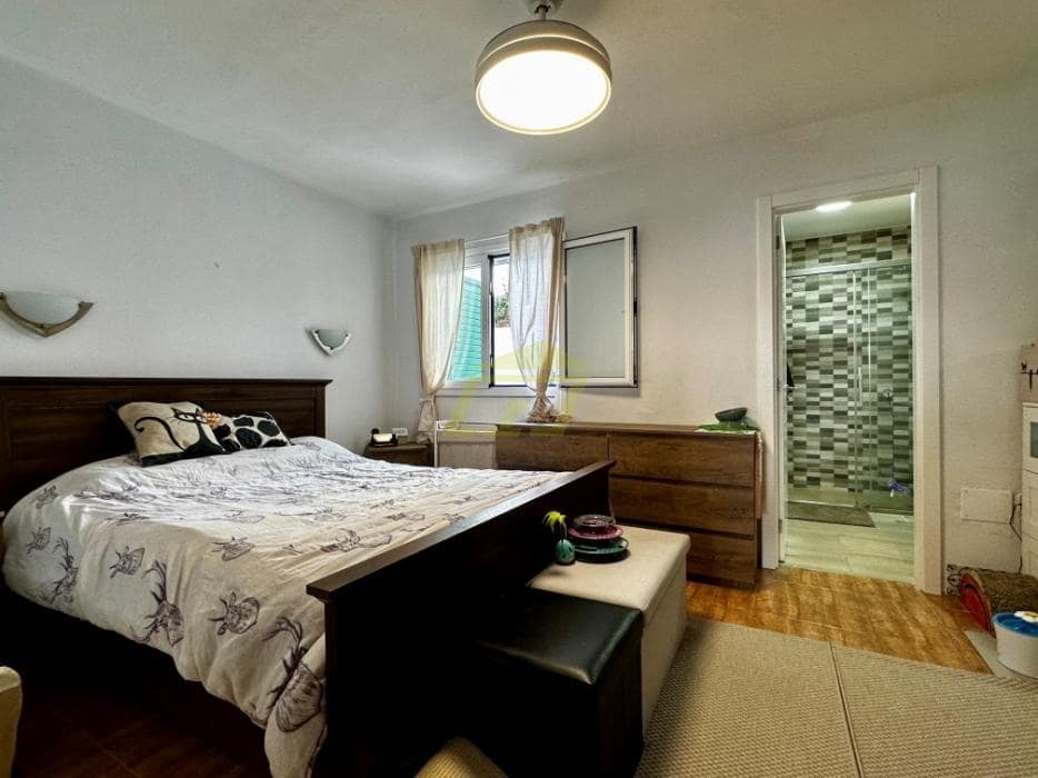 1 soveværelse Lejlighed til salg i Puerto del Carmen med swimmingpool - € 229.000 (Ref: 10148272)
