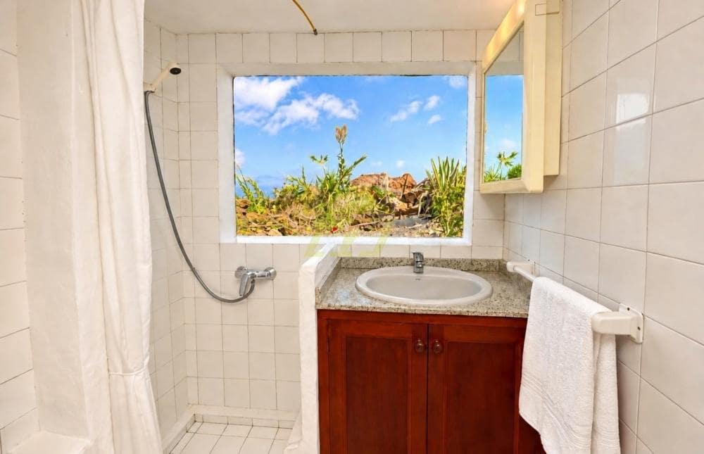 4 soverom Villa til salgs i Orzola - € 585 000 (Ref: 10154548)