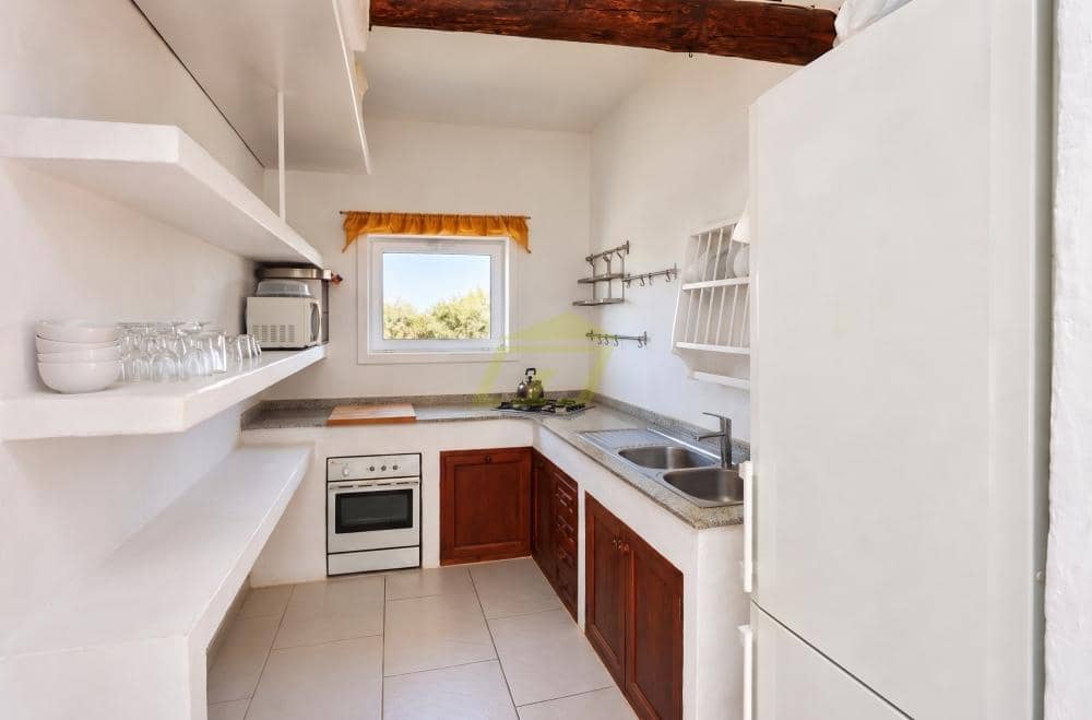 4 soverom Villa til salgs i Orzola - € 585 000 (Ref: 10154548)