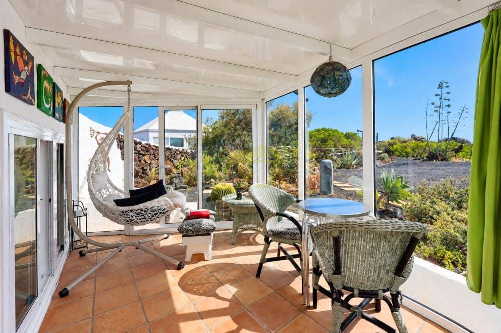 4 bedroom Villa for sale in Orzola - € 585,000 (Ref: 10154548)