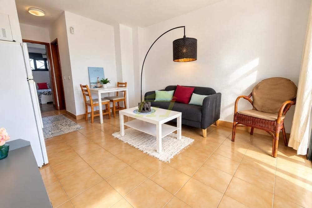 1 chambre Appartement à vendre à Puerto del Carmen avec piscine - 177 000 € (Ref: 10158941)