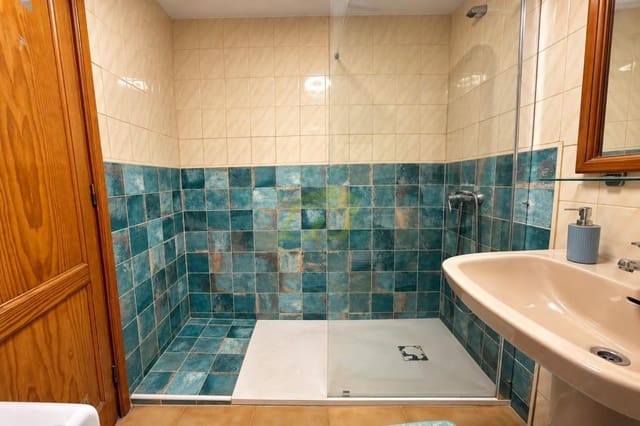 1 chambre Appartement à vendre à Puerto del Carmen, Tías avec piscine - 177 000 € (Ref: 10158941)