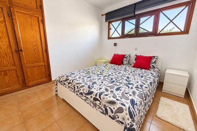 1 chambre Appartement à vendre à Puerto del Carmen, Tías avec piscine - 177 000 € (Ref: 10158941)