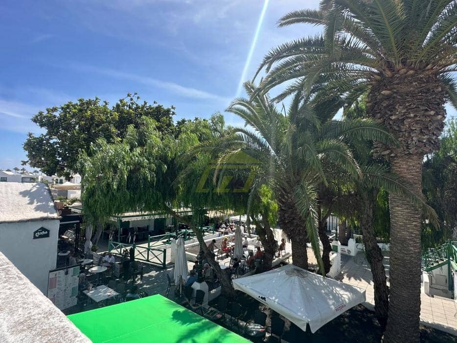 2 soveværelse Lejlighed til salg i Costa Teguise - € 399.000 (Ref: 10158942)