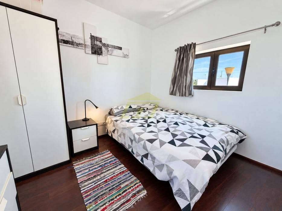 4 bedroom Villa for sale in Playa Blanca with pool garage - € 565,000 (Ref: 10160882)