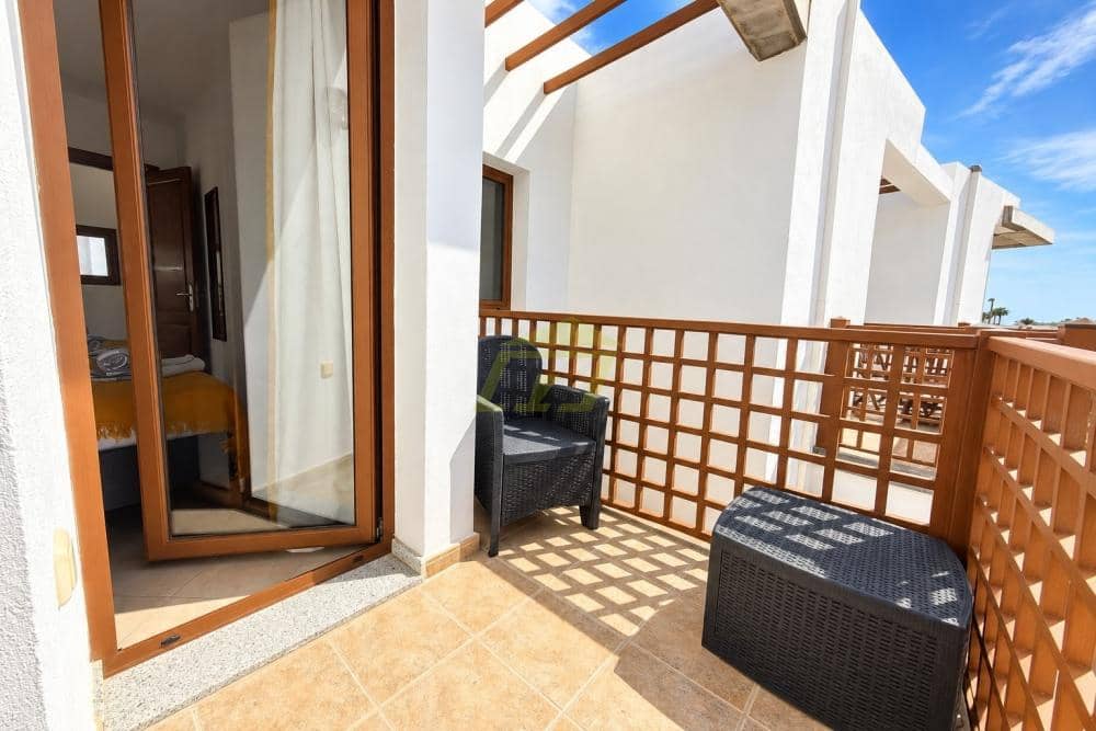 3 bedroom Villa for sale in Puerto del Carmen with pool garage - € 395,000 (Ref: 10164093)