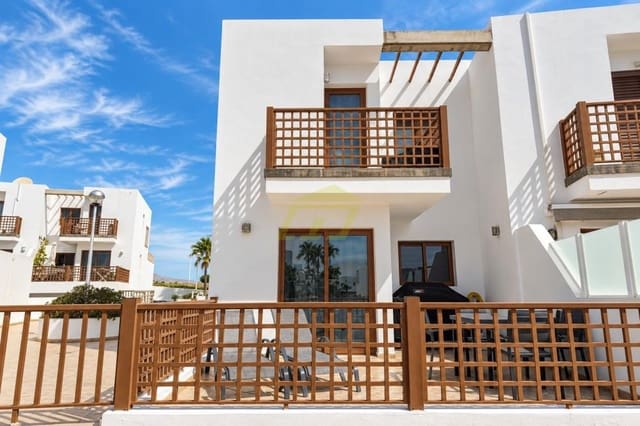 3 Zimmer Villa zu verkaufen in Puerto del Carmen, Tías mit Pool Garage - 395.000 € (Ref: 10164093)