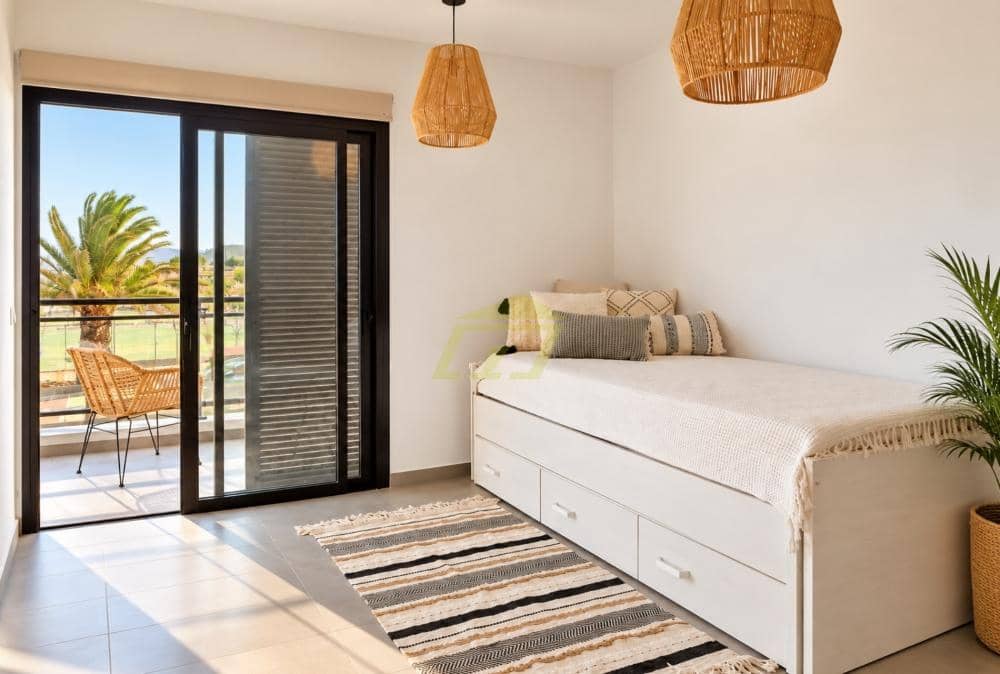 3 bedroom Villa for sale in Costa Teguise with pool garage - € 449,000 (Ref: 10164094)