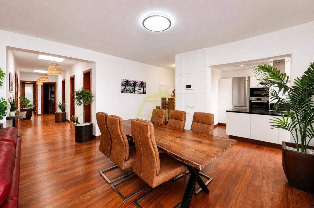 4 soverom Villa til salgs i Puerto Calero med svømmebasseng garasje - € 1 200 000 (Ref: 10166015)