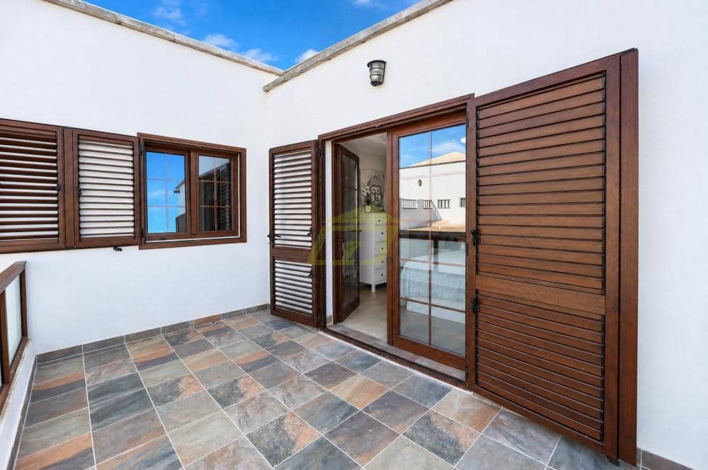 4 bedroom Villa for sale in Tahiche with pool - € 495,000 (Ref: 10168110)